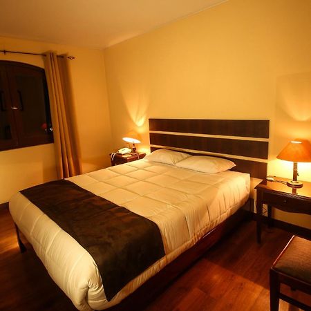 Hotel Meliana อาเรกิปา ภายนอก รูปภาพ