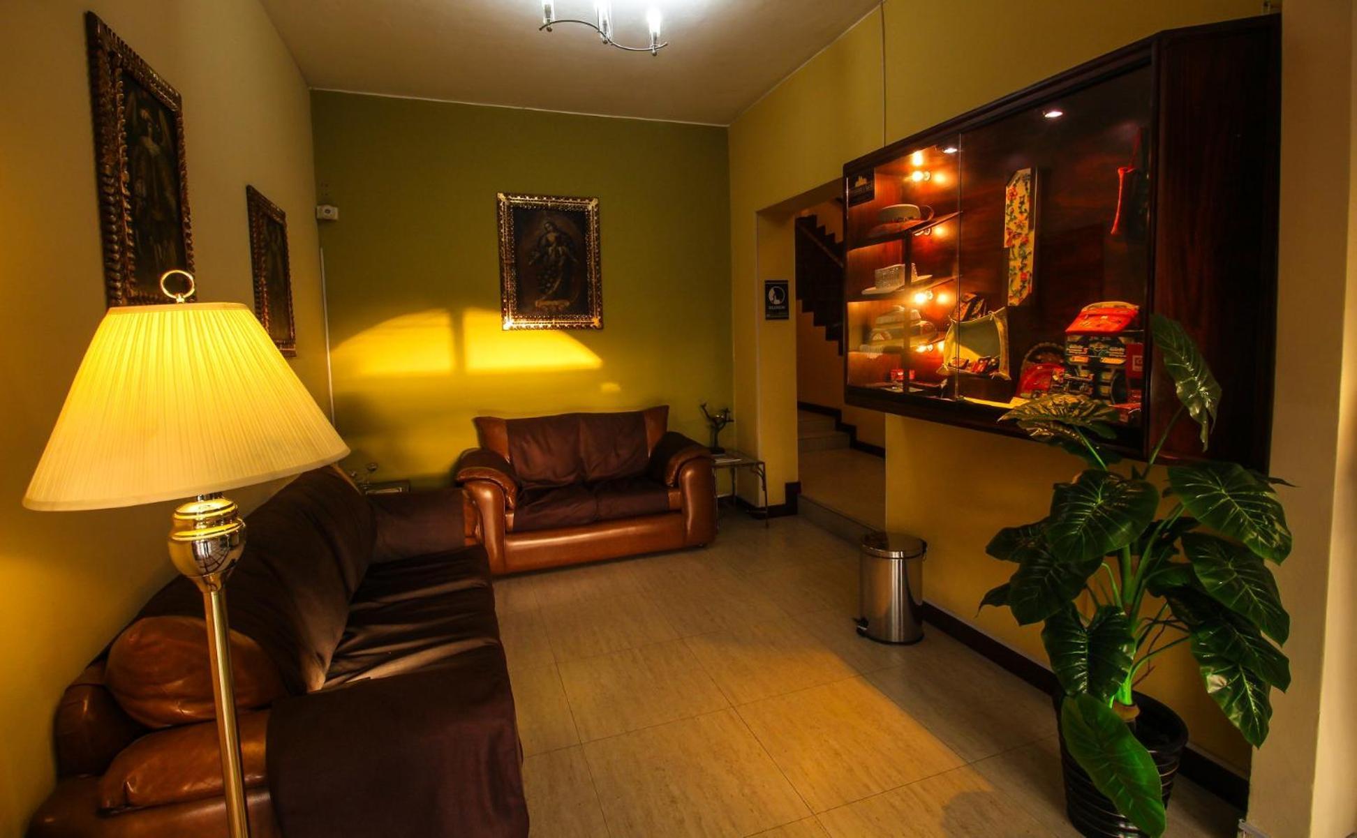 Hotel Meliana อาเรกิปา ภายนอก รูปภาพ